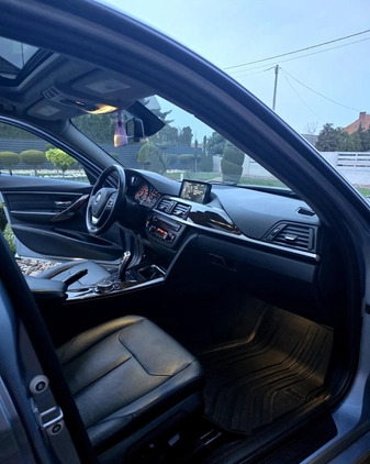 BMW Seria 3 cena 71900 przebieg: 127496, rok produkcji 2015 z Skępe małe 667
